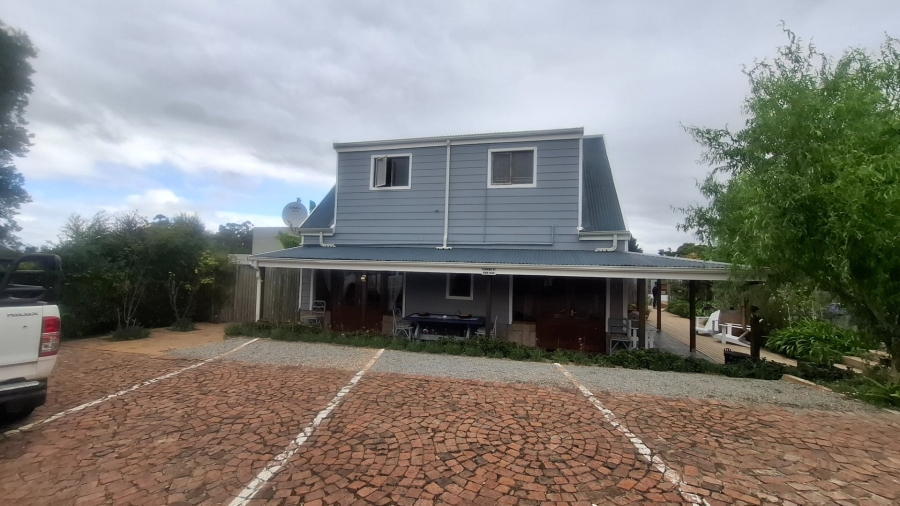 5 Bedroom Property for Sale in Blanco Western Cape